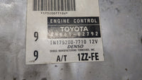2001-2002 Chevrolet Prizm PCM Engine Control Computer ECU ECM PCU OEM P/N:89661-02792 Fits Fits 2001 2002 OEM Used Auto Part