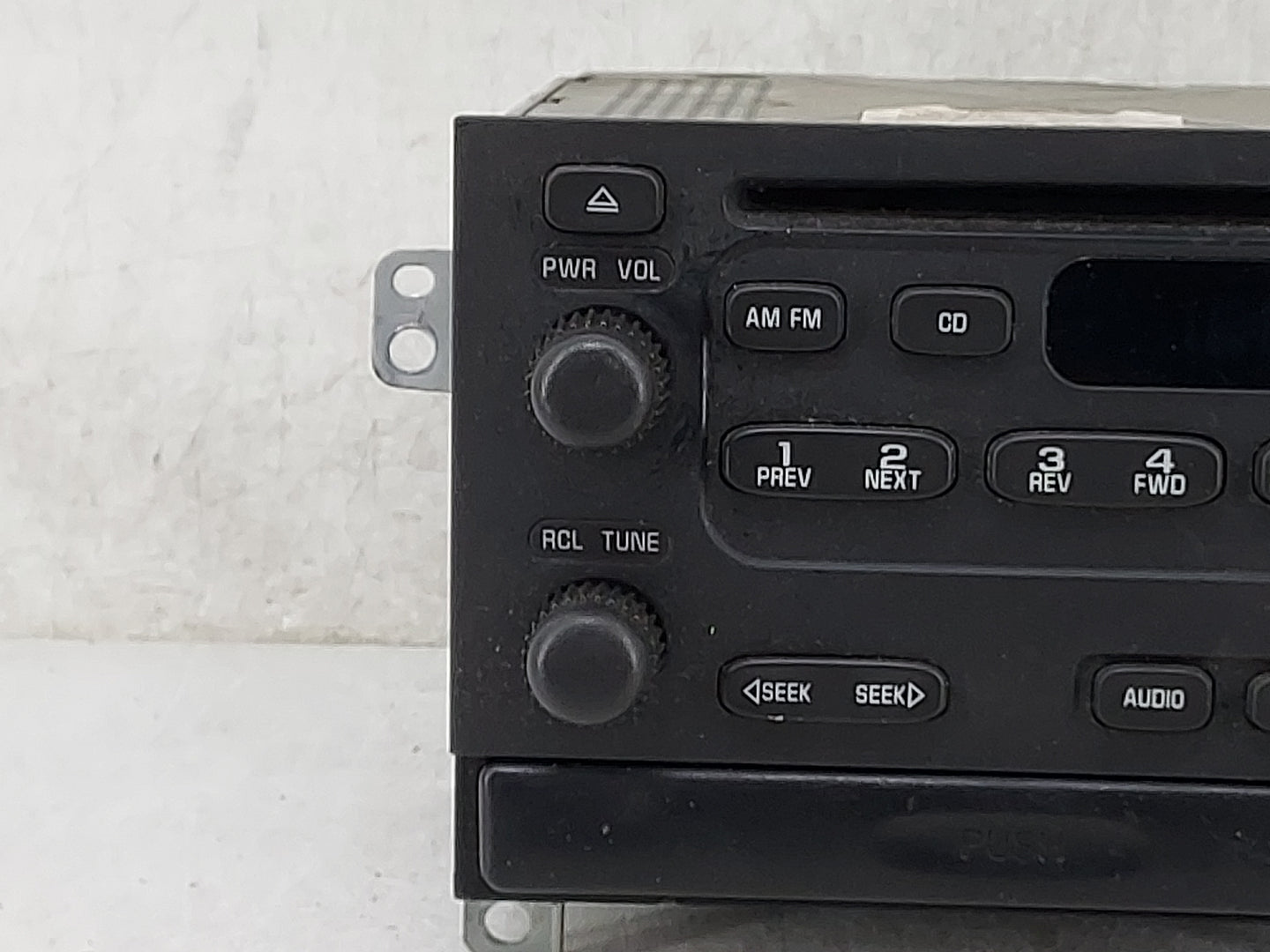 2000-2002 Chevrolet Prizm Radio AM FM Cd Player Receiver Replacement P/N:86120-01160 Fits Fits 2000 2001 2002 2003 2004 OEM 