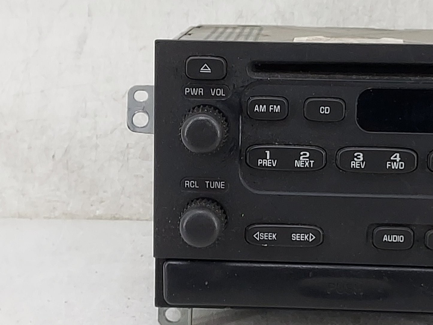 2000-2002 Chevrolet Prizm Radio AM FM Cd Player Receiver Replacement P/N:86120-01160 Fits Fits 2000 2001 2002 2003 2004 OEM 