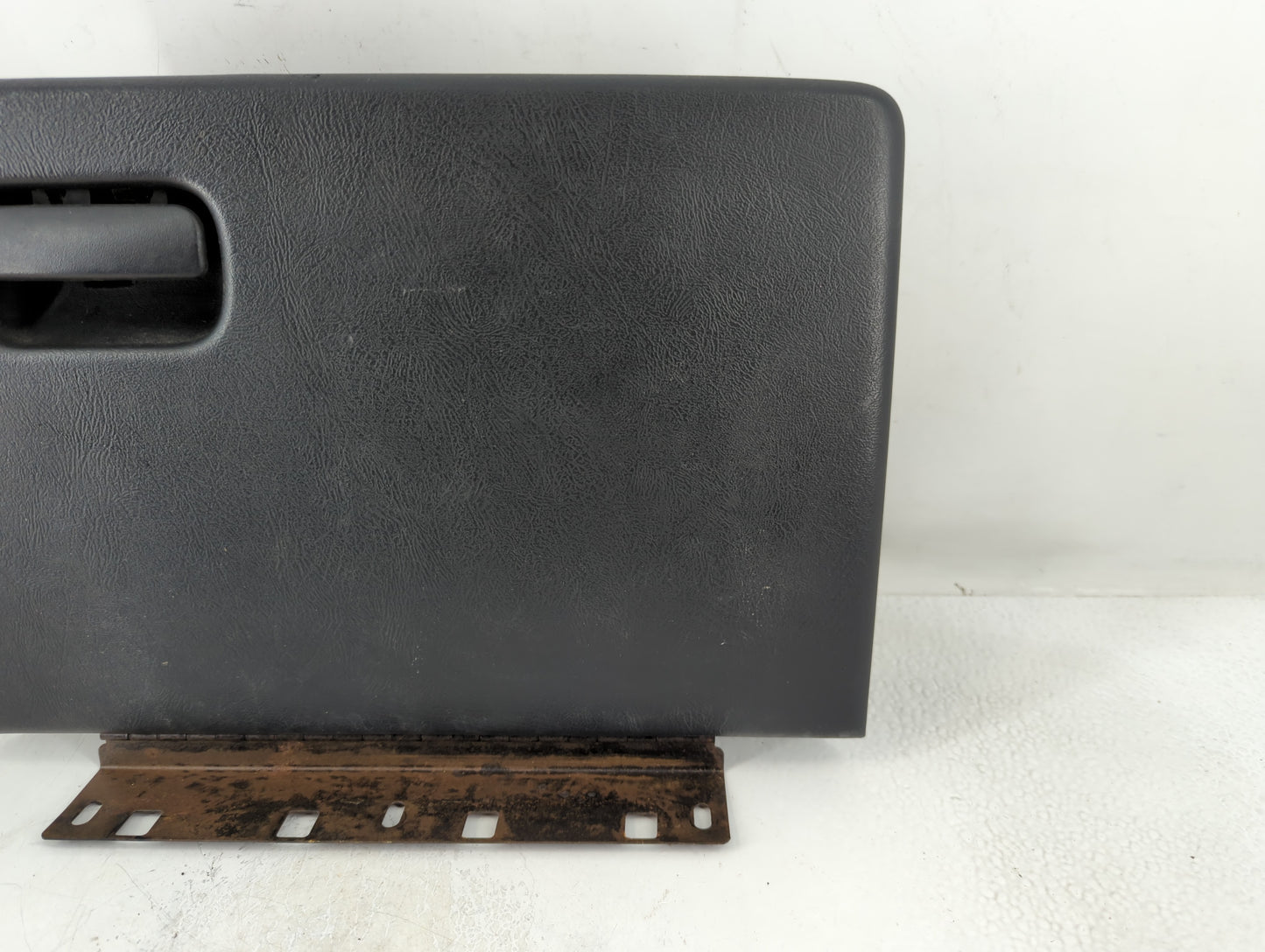 2002 Chevrolet S10 Blazer Passenger Glove Box Door Storage Compartment - Oemusedautoparts1.com