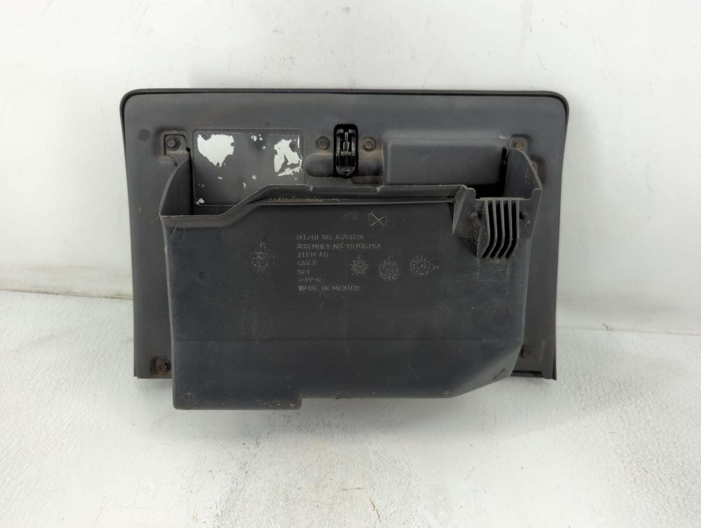 2002 Chevrolet S10 Blazer Passenger Glove Box Door Storage Compartment - Oemusedautoparts1.com