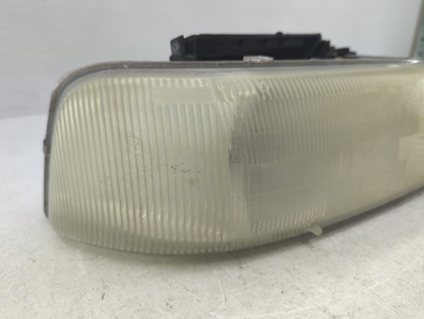 1999 Silverado 1500 Passenger Right Oem Head Light Headlight Lamp - Oemusedautoparts1.com