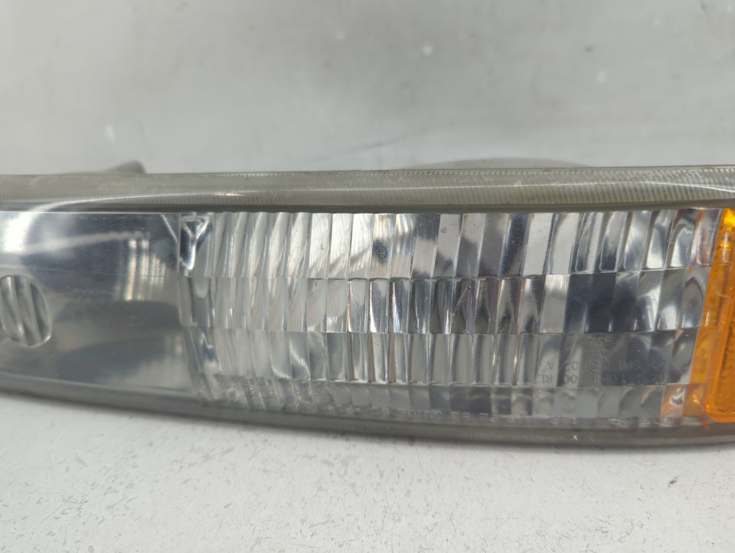 1999-2002 Chevrolet Silverado 1500 Passenger Right Oem Front Light Lamp - Oemusedautoparts1.com