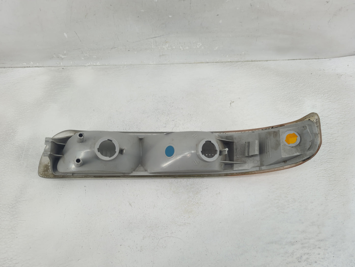 1999-2002 Chevrolet Silverado 1500 Passenger Right Oem Front Light Lamp - Oemusedautoparts1.com