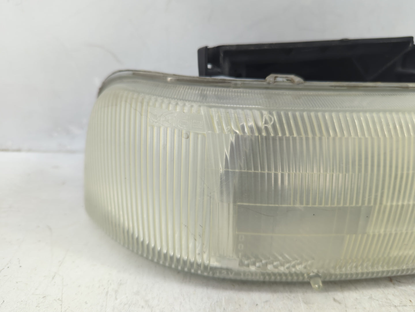 1999 Silverado 1500 Passenger Right Oem Head Light Headlight Lamp - Oemusedautoparts1.com