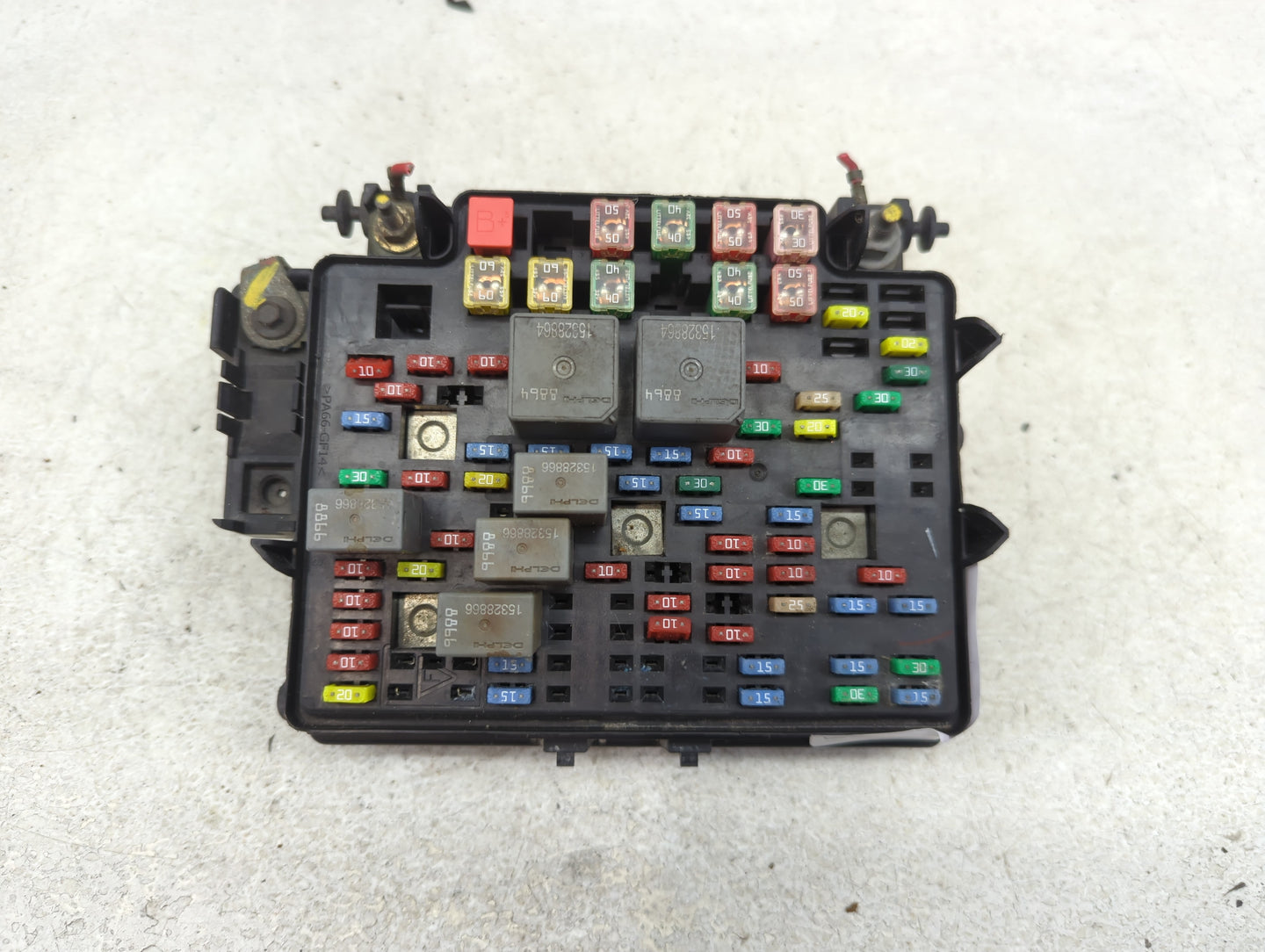 2000-2002 Chevrolet Silverado 1500 Fusebox Fuse Box Panel Relay Module Fits Fits 2000 2001 2002 OEM Used Auto Parts - Oemuse