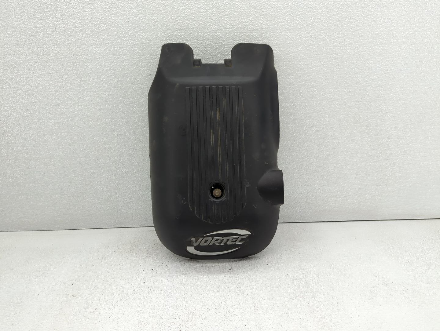 2002 Chevrolet Silverado 1500 Engine Cover - Oemusedautoparts1.com