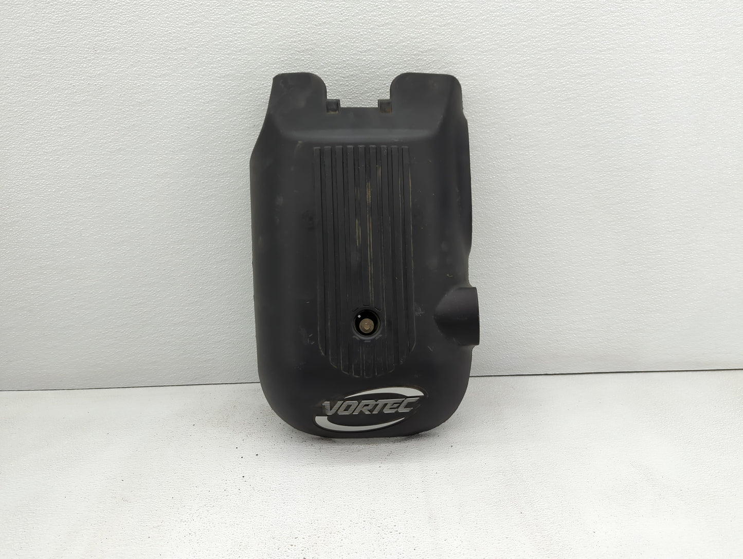 2002 Chevrolet Silverado 1500 Engine Cover - Oemusedautoparts1.com