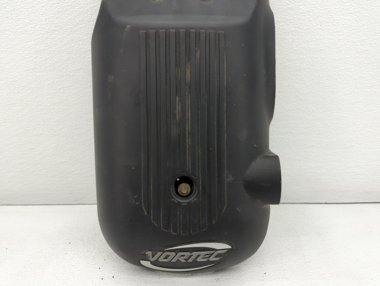 2002 Chevrolet Silverado 1500 Engine Cover - Oemusedautoparts1.com
