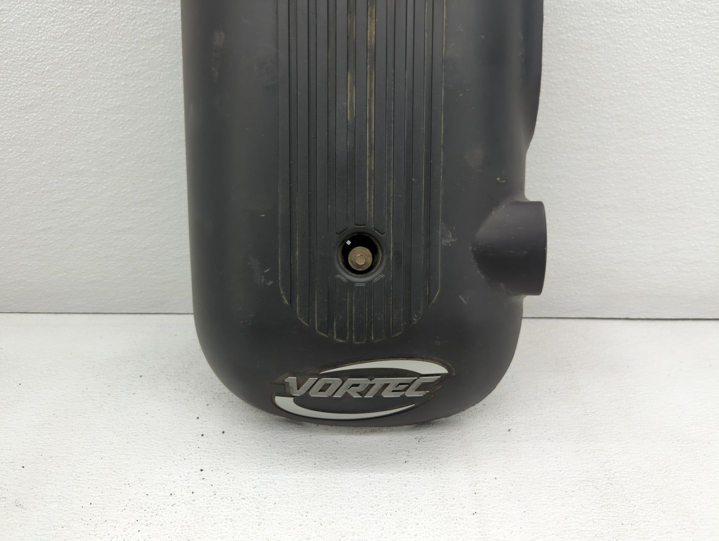 2002 Chevrolet Silverado 1500 Engine Cover - Oemusedautoparts1.com