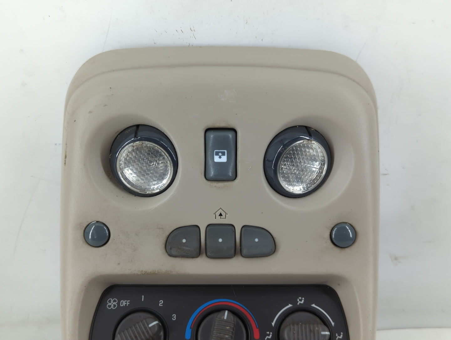 2000 Chevrolet Silverado 1500 Overhead Console W/rear Climate Control - Oemusedautoparts1.com