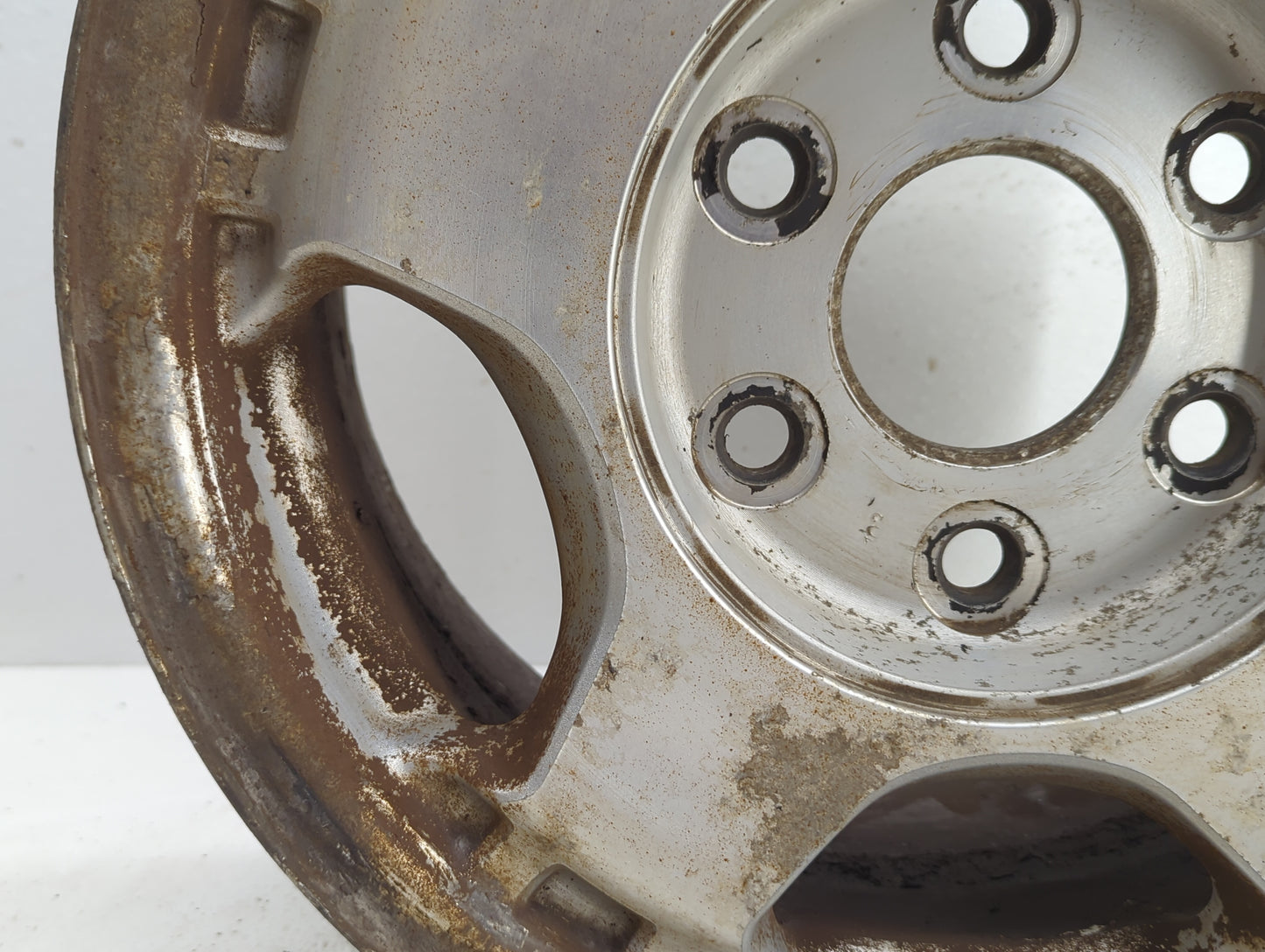 1999-2002 Chevrolet Silverado 1500 Oem Wheel Rim 809253 - Oemusedautoparts1.com