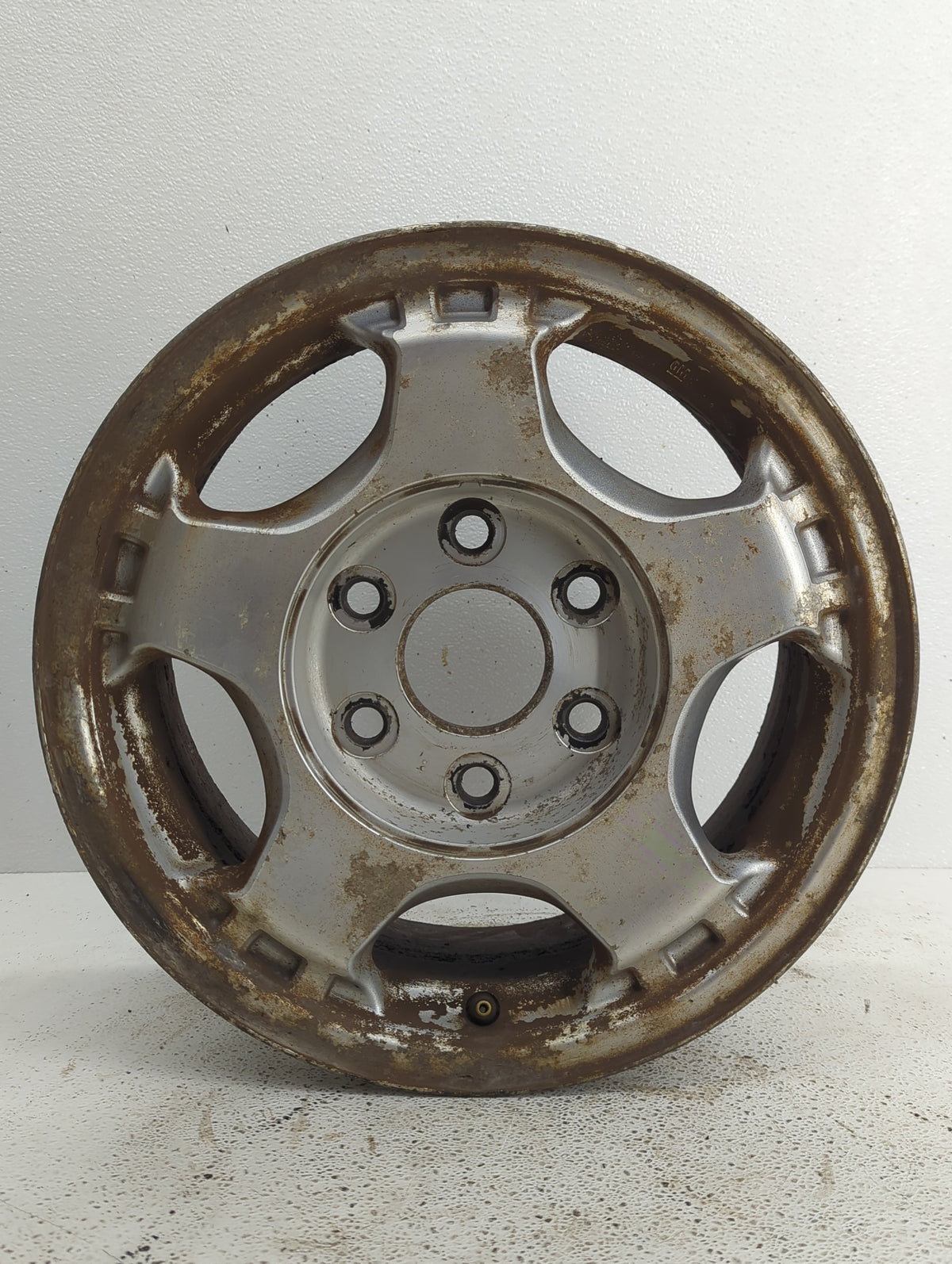1999-2002 Chevrolet Silverado 1500 Oem Wheel Rim 809253 - Oemusedautoparts1.com