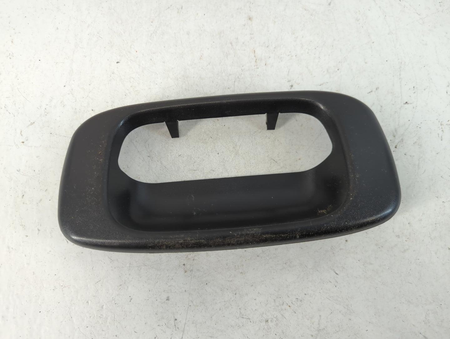 1999 Silverado 1500 Driver Rear Left Door Handle Exterior Assembly - Oemusedautoparts1.com