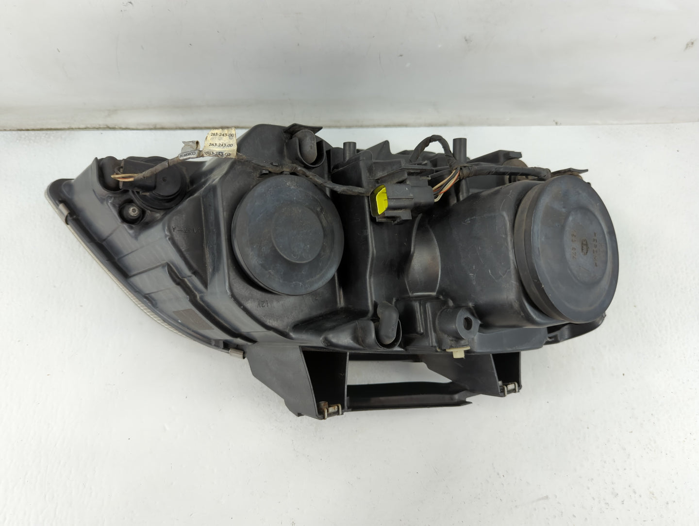 1999 Silverado 1500 Passenger Right Oem Head Light Headlight Lamp - Oemusedautoparts1.com