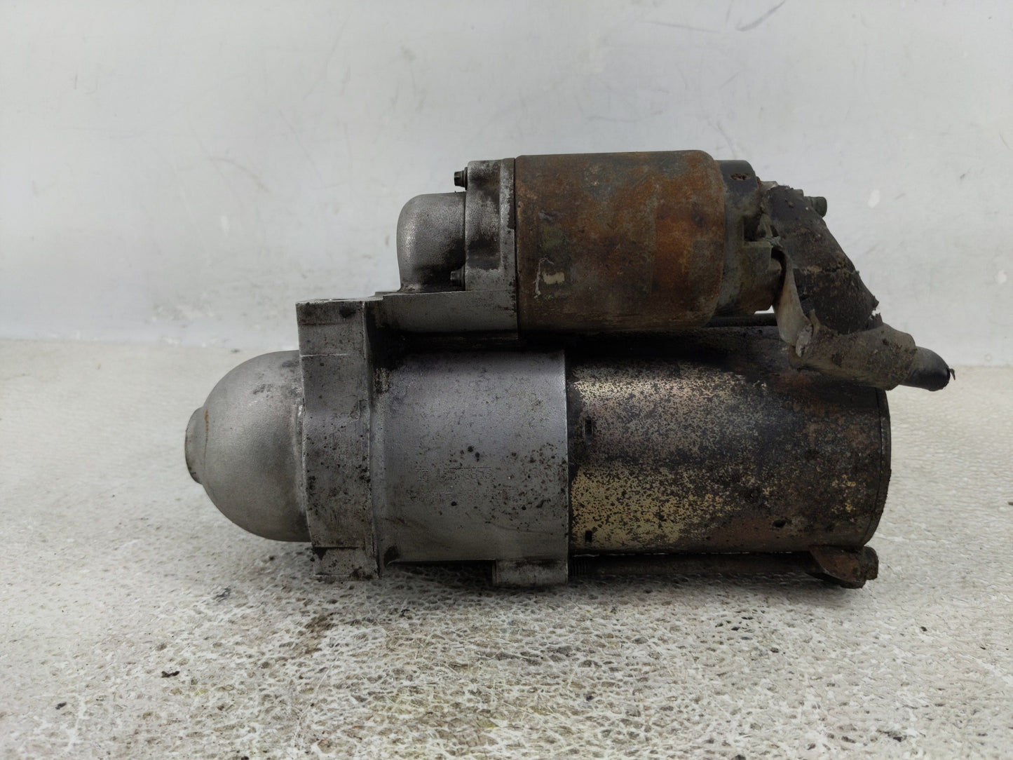 1999-2002 Chevrolet Silverado 1500 Car Starter Motor Solenoid OEM Fits Fits 1999 2000 2001 2002 2003 OEM Used Auto Parts - O