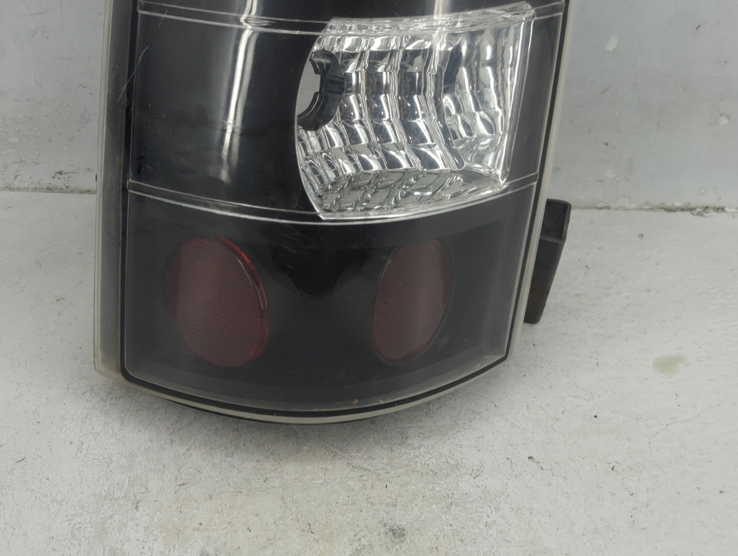 1999-2002 Chevrolet Silverado 2500 Tail Light Assembly Driver Left OEM Fits Fits 1999 2000 2001 2002 2003 OEM Used Auto Part