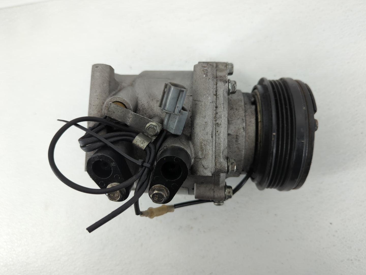 2002 Chevrolet Silverado 2500 ABS Pump Control Module Replacement Fits Fits 2008 2009 2010 2011 OEM Used Auto Parts - Oemuse