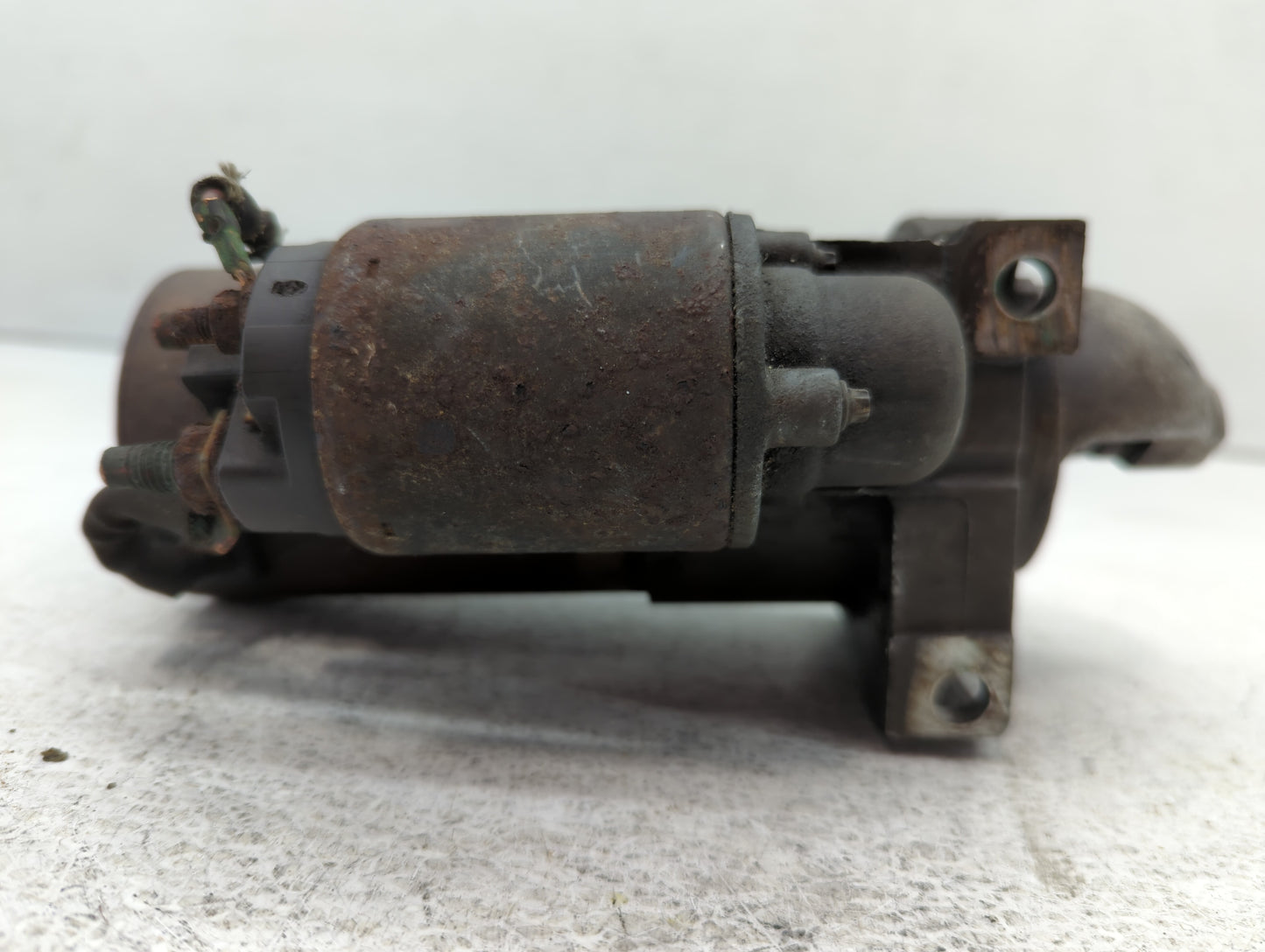 2000-2004 Chevrolet Silverado 2500 Car Starter Motor Solenoid OEM Fits Fits 2000 2001 2002 2003 2004 2005 2006 OEM Used Auto