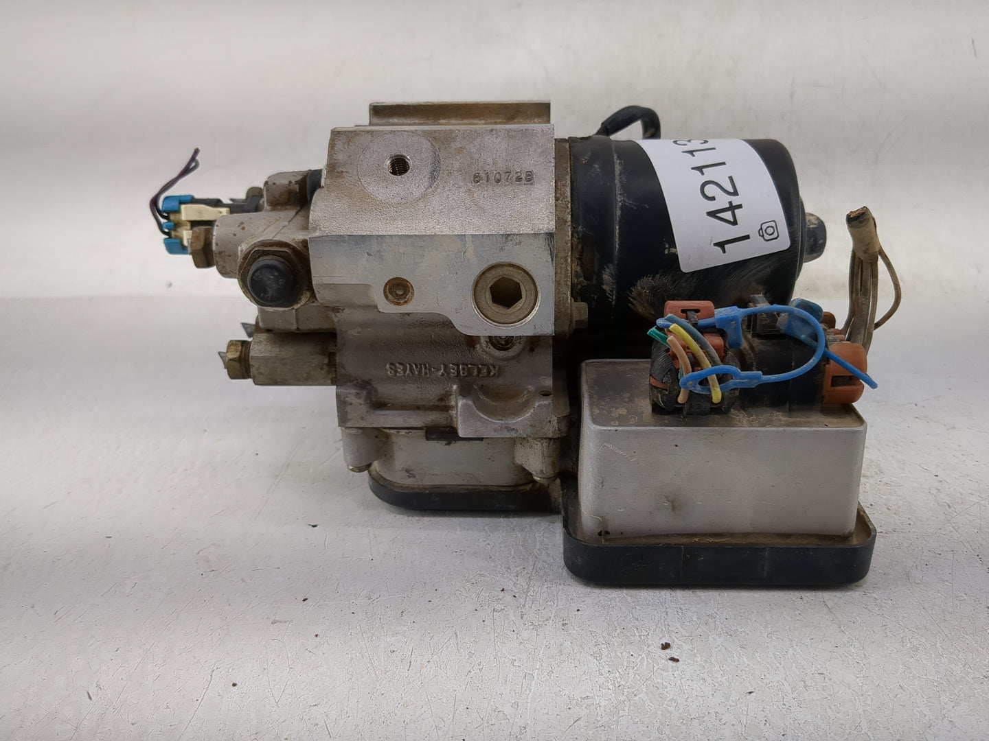 2001-2002 Chevrolet Silverado 3500 ABS Pump Control Module Replacement P/N:12765501 610728 Fits Fits 2001 2002 OEM Used Auto