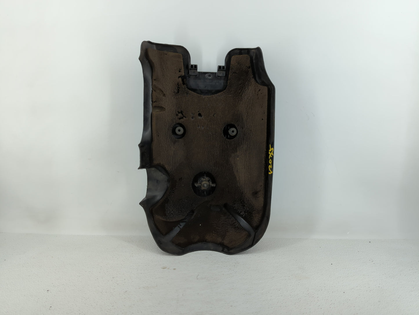 2002 Chevrolet Suburban Engine Cover - Oemusedautoparts1.com