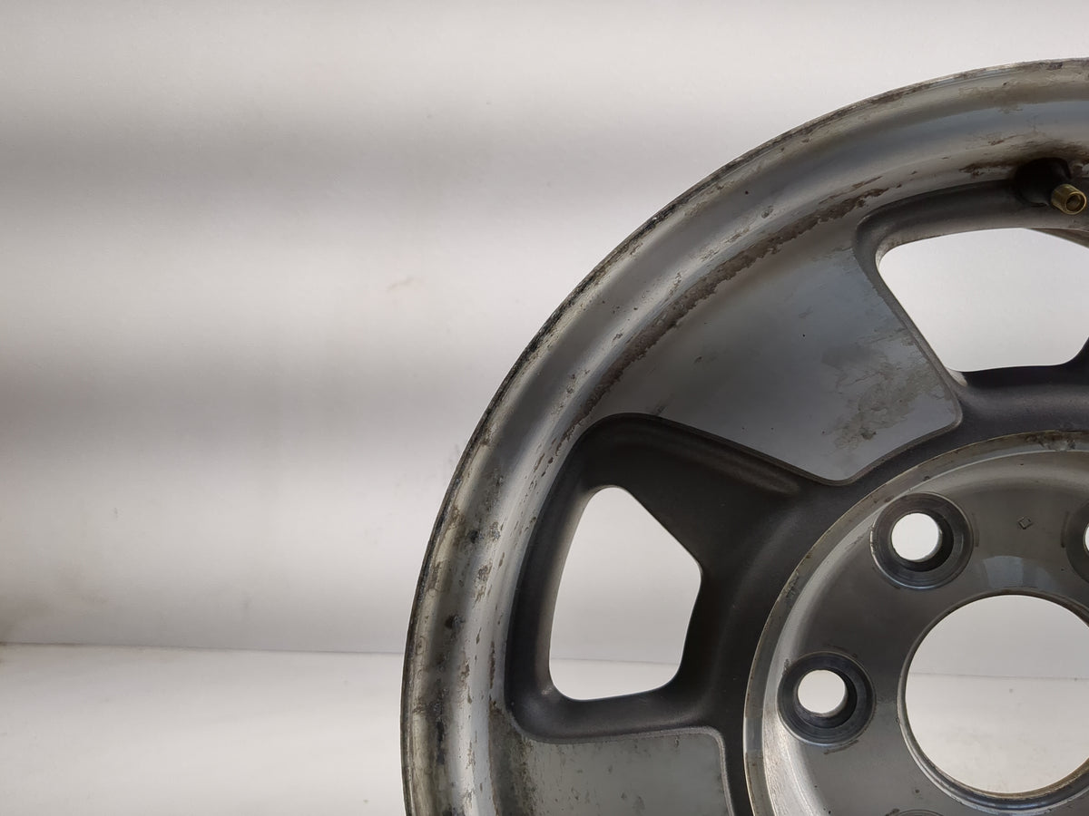 2000-2003 Chevrolet Suburban 1500 Oem Wheel Rim 1229778 - Oemusedautoparts1.com