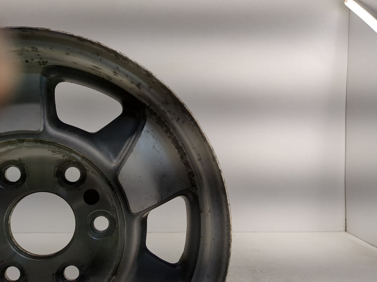 2000-2003 Chevrolet Suburban 1500 Oem Wheel Rim 1229779 - Oemusedautoparts1.com