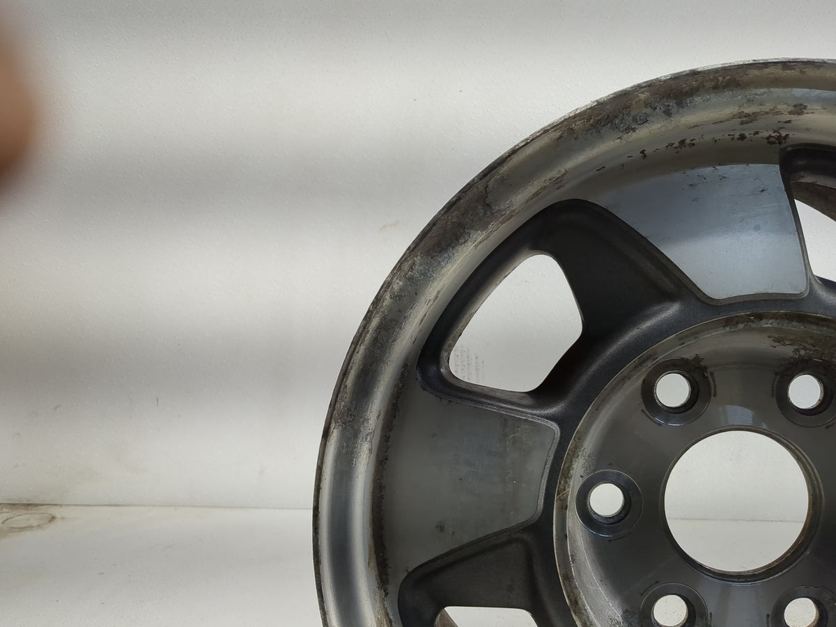 2000-2003 Chevrolet Suburban 1500 Oem Wheel Rim 1229779 - Oemusedautoparts1.com