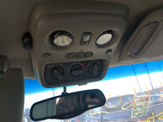 2000-2002 Chevrolet Suburban 1500 Climate Control Module Temperature AC/Heater Replacement Fits Fits 2000 2001 2002 OEM Used