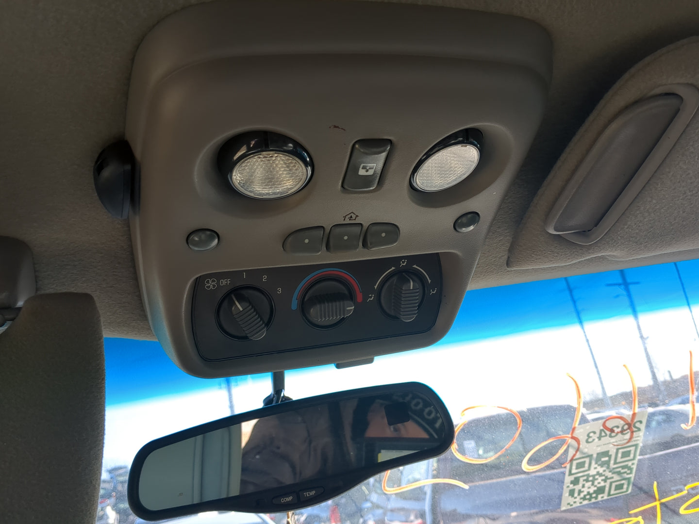 2000-2002 Chevrolet Suburban 1500 Climate Control Module Temperature AC/Heater Replacement Fits Fits 2000 2001 2002 OEM Used