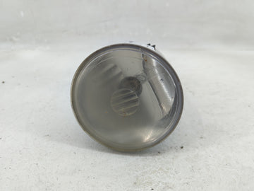 2002-2006 Chevrolet Suburban 1500 Driver Left Oem Fog Light Lamp - Oemusedautoparts1.com