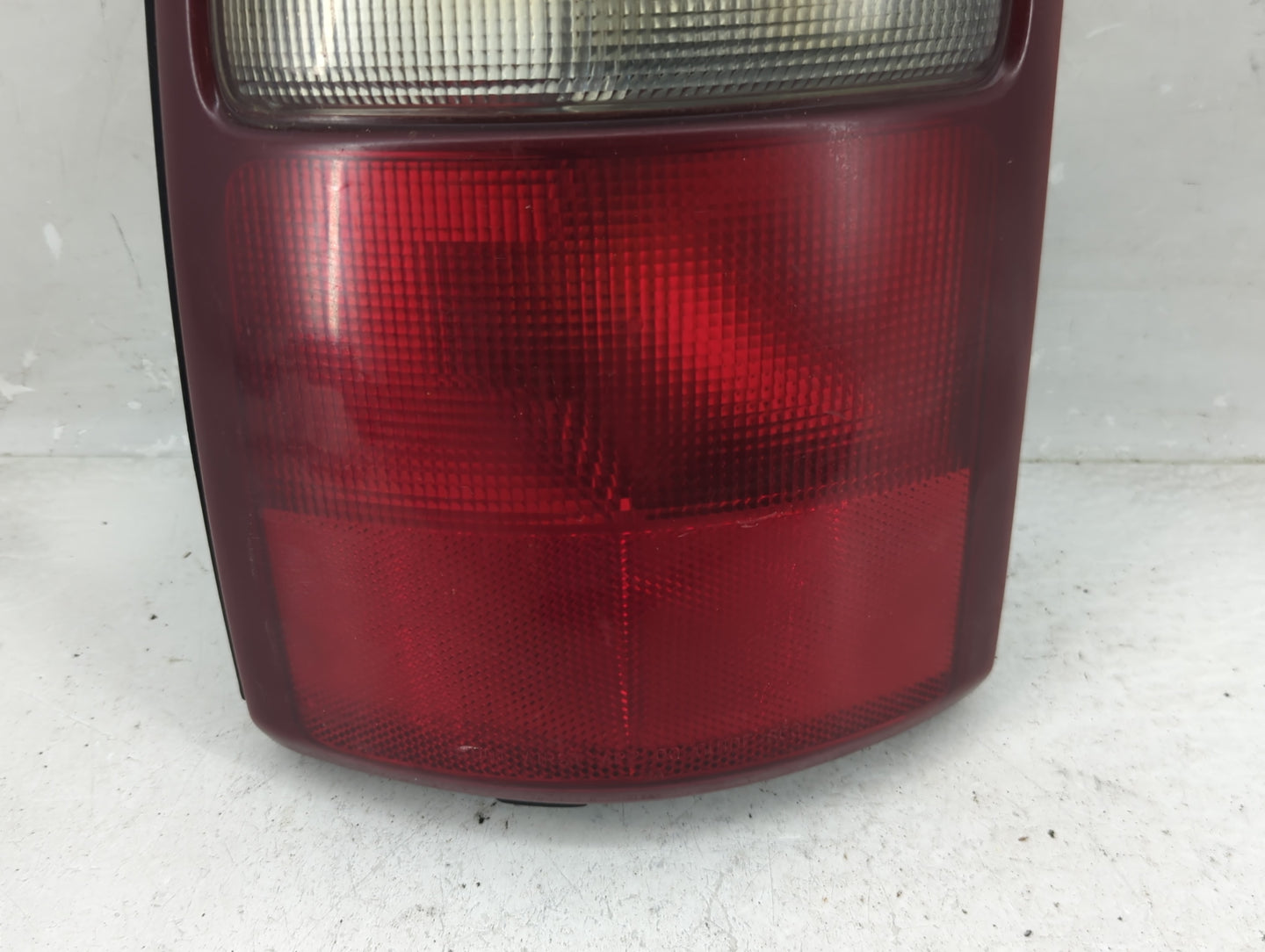 2000-2003 Chevrolet Suburban 1500 Tail Light Assembly Driver Left OEM Fits Fits 2000 2001 2002 2003 OEM Used Auto Parts - Oe