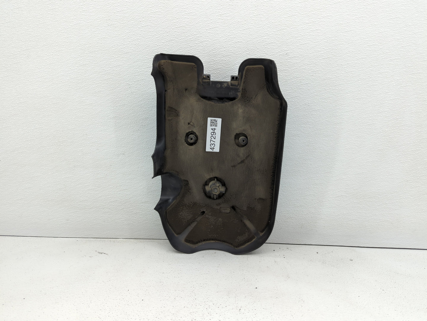 2002 Chevrolet Suburban 1500 Engine Cover - Oemusedautoparts1.com