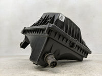 2000-2002 Chevrolet Tahoe Air Cleaner Intake-duct Hose Tube - Oemusedautoparts1.com