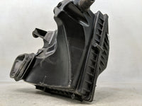 2000-2002 Chevrolet Tahoe Air Cleaner Intake-duct Hose Tube - Oemusedautoparts1.com