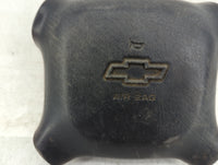 2001-2002 Chevrolet Tahoe Air Bag Driver Left Steering Wheel Mounted Fits Fits 2001 2002 2003 2004 2005 OEM Used Auto Parts 