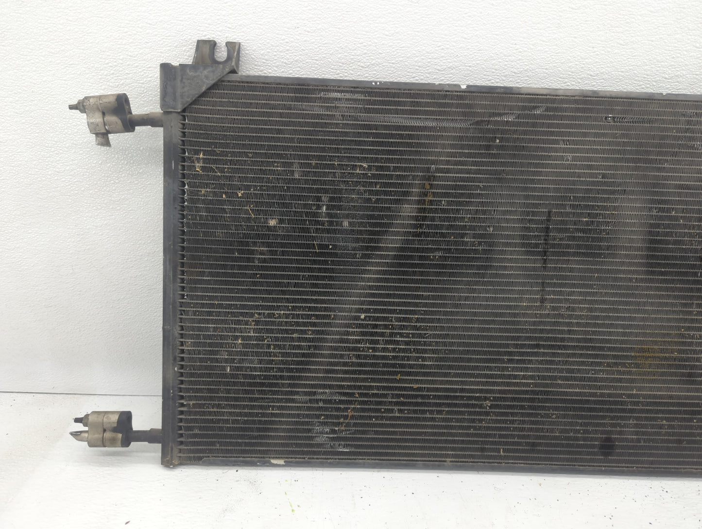 Chevrolet Tahoe Left Radiator Fan Motor Assembly - Oemusedautoparts1.com