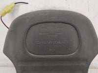 1999-2004 Chevrolet Tracker Air Bag Driver Left Steering Wheel Mounted Fits Fits 1999 2000 2001 2002 2003 2004 OEM Used Auto