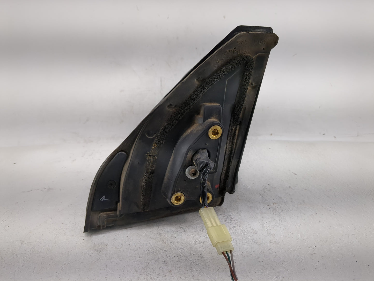 1999-2004 Chevrolet Tracker Passenger Side View Mirror - Right Door Mirror OEM Used - Oemusedautoparts1.com