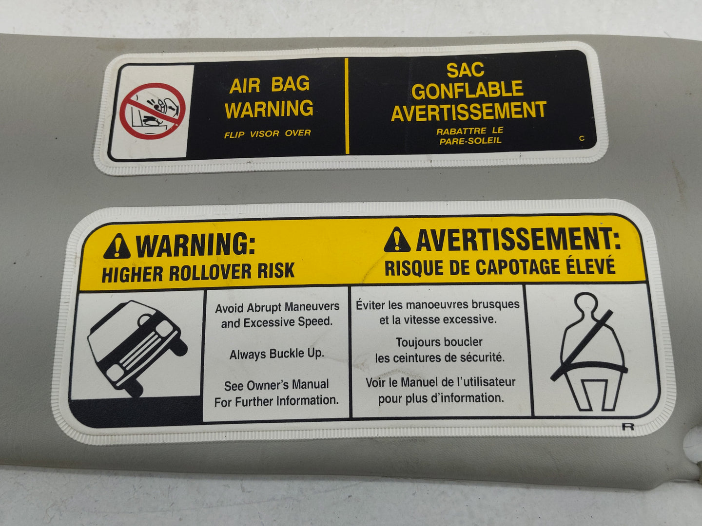 2001-2004 Chevrolet Tracker Sun Visor Shade Replacement Driver Left Mirror Fits Fits 2001 2002 2003 2004 OEM Used Auto Parts