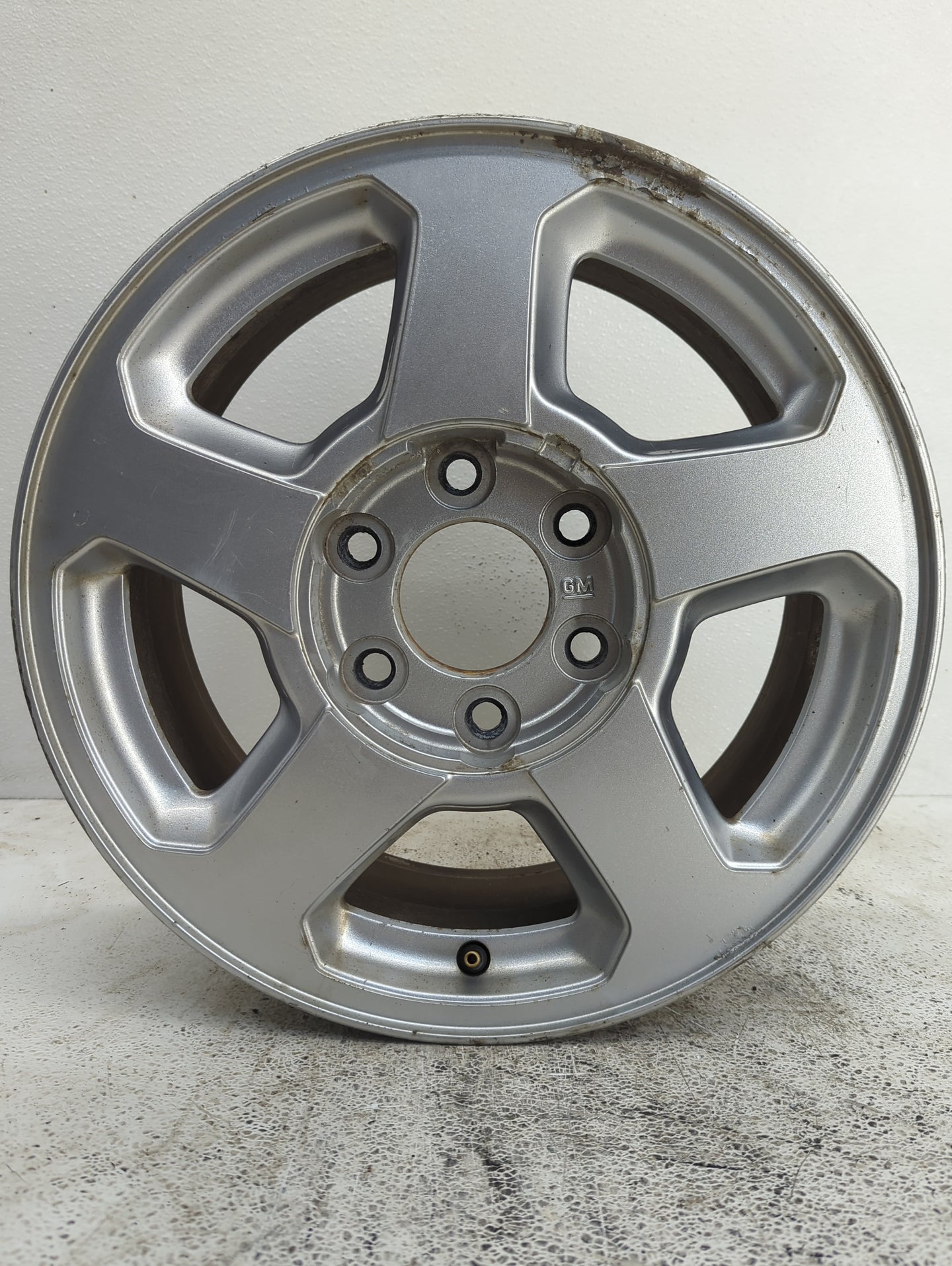 2002-2003 Chevrolet Trailblazer Oem Wheel Rim 1082275 - Oemusedautoparts1.com