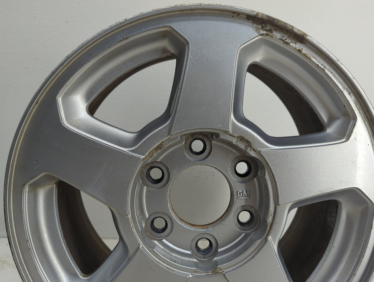 2002-2003 Chevrolet Trailblazer Oem Wheel Rim 1082275 - Oemusedautoparts1.com