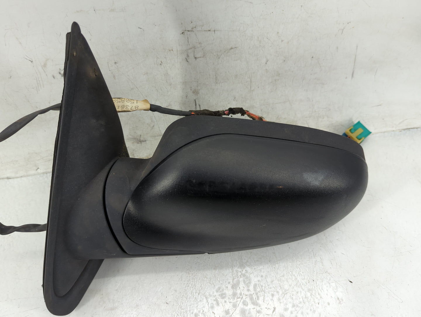 2002-2009 Chevrolet Trailblazer Driver Side View Mirror - Left Door Mirror OEM Used - Oemusedautoparts1.com