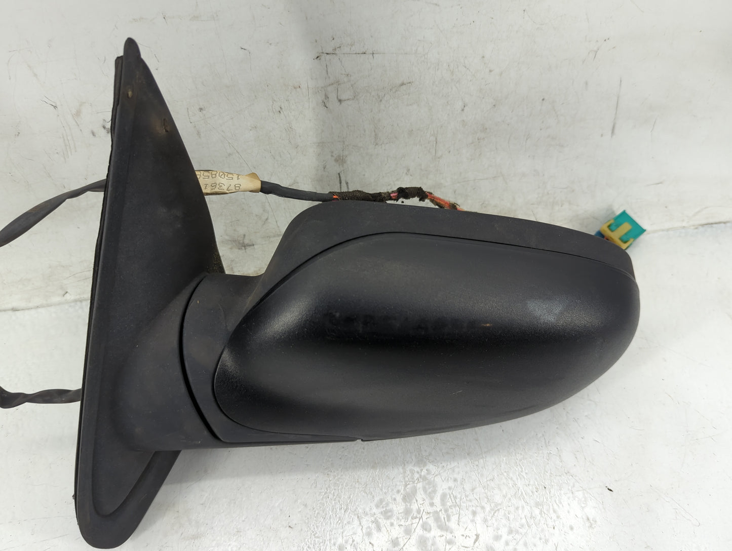 2002-2009 Chevrolet Trailblazer Driver Side View Mirror - Left Door Mirror OEM Used - Oemusedautoparts1.com