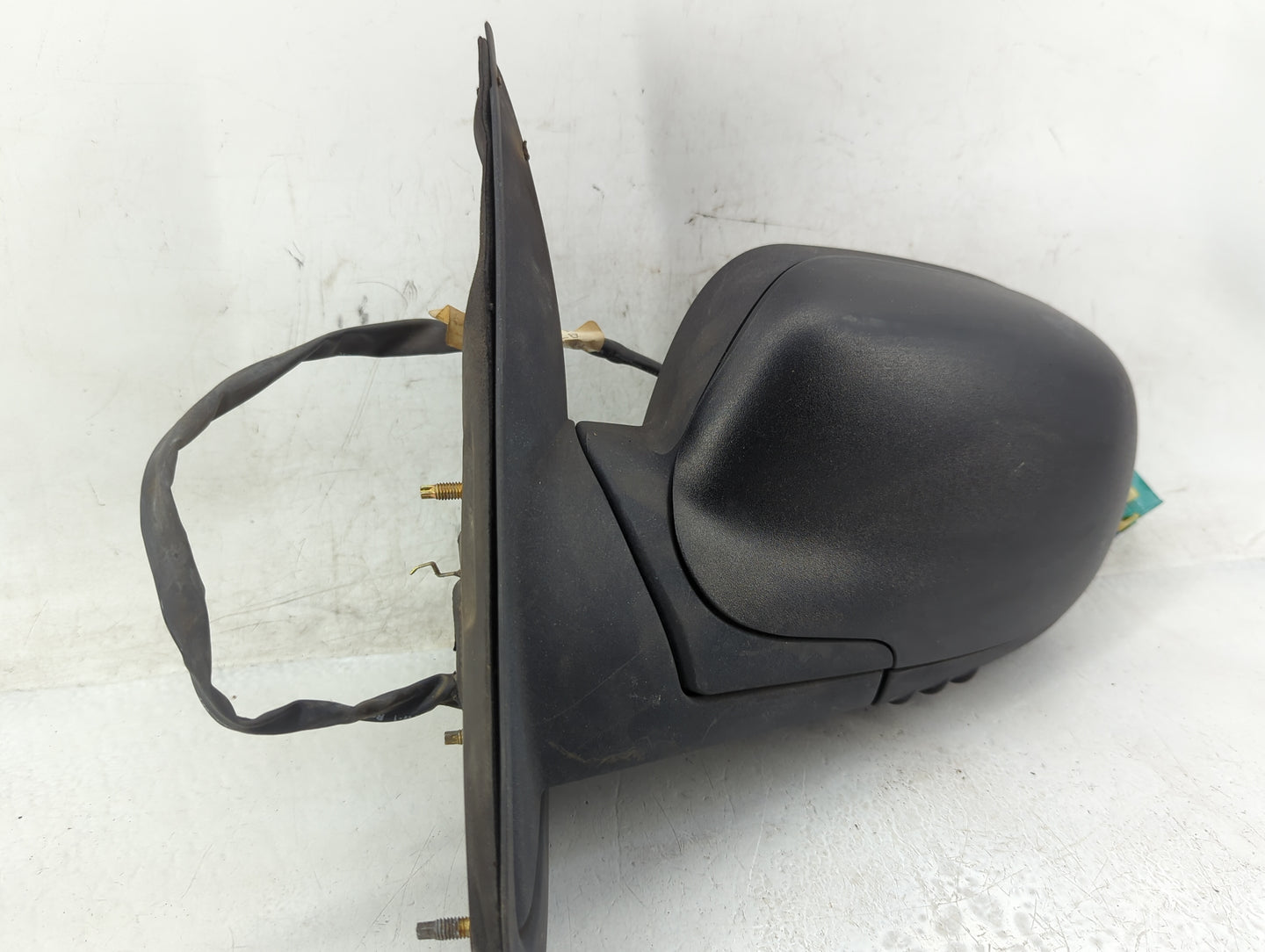 2002-2009 Chevrolet Trailblazer Driver Side View Mirror - Left Door Mirror OEM Used - Oemusedautoparts1.com