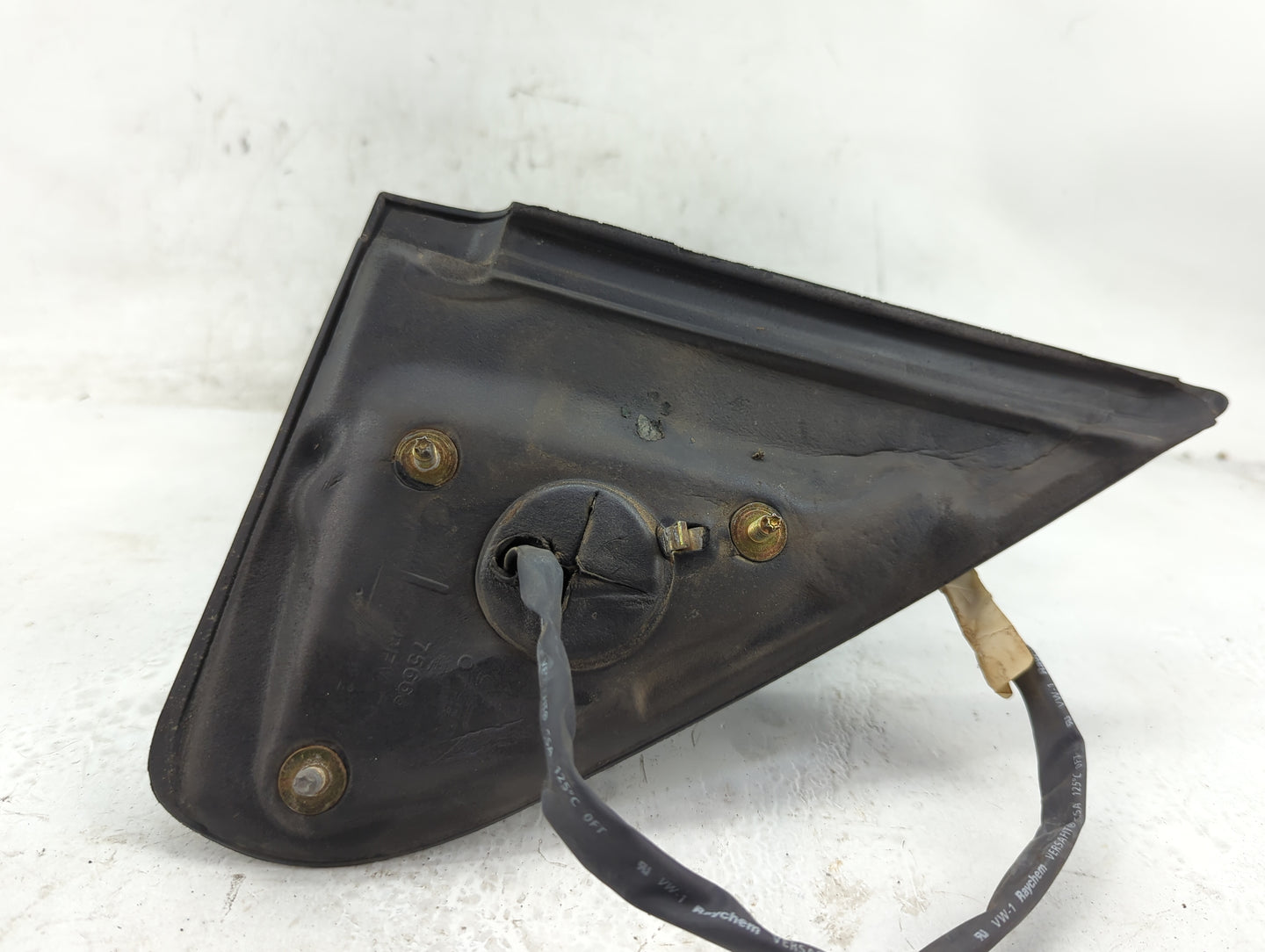 2002-2009 Chevrolet Trailblazer Driver Side View Mirror - Left Door Mirror OEM Used - Oemusedautoparts1.com