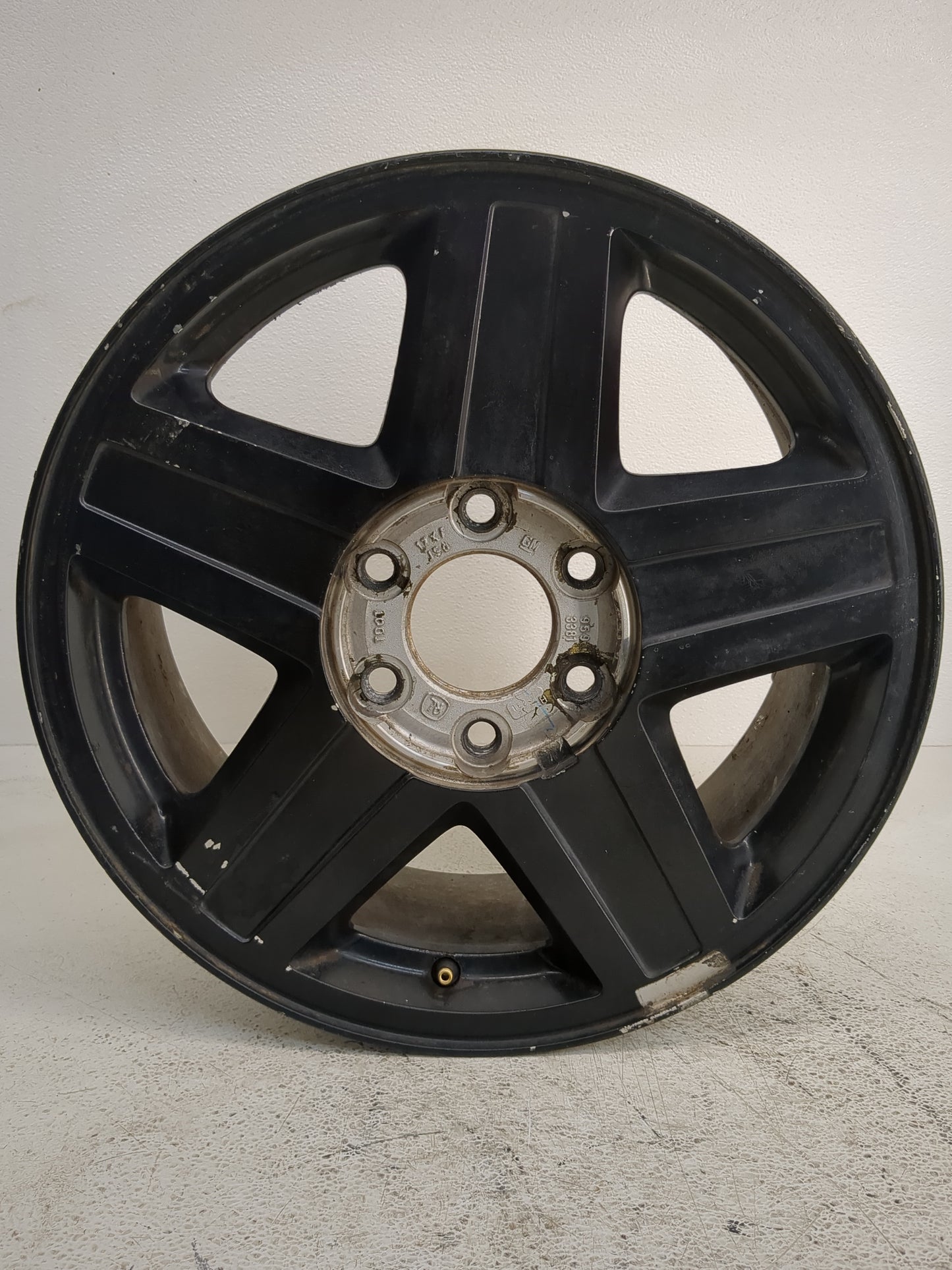 2002-2003 Chevrolet Trailblazer Oem Wheel Rim Black - Oemusedautoparts1.com