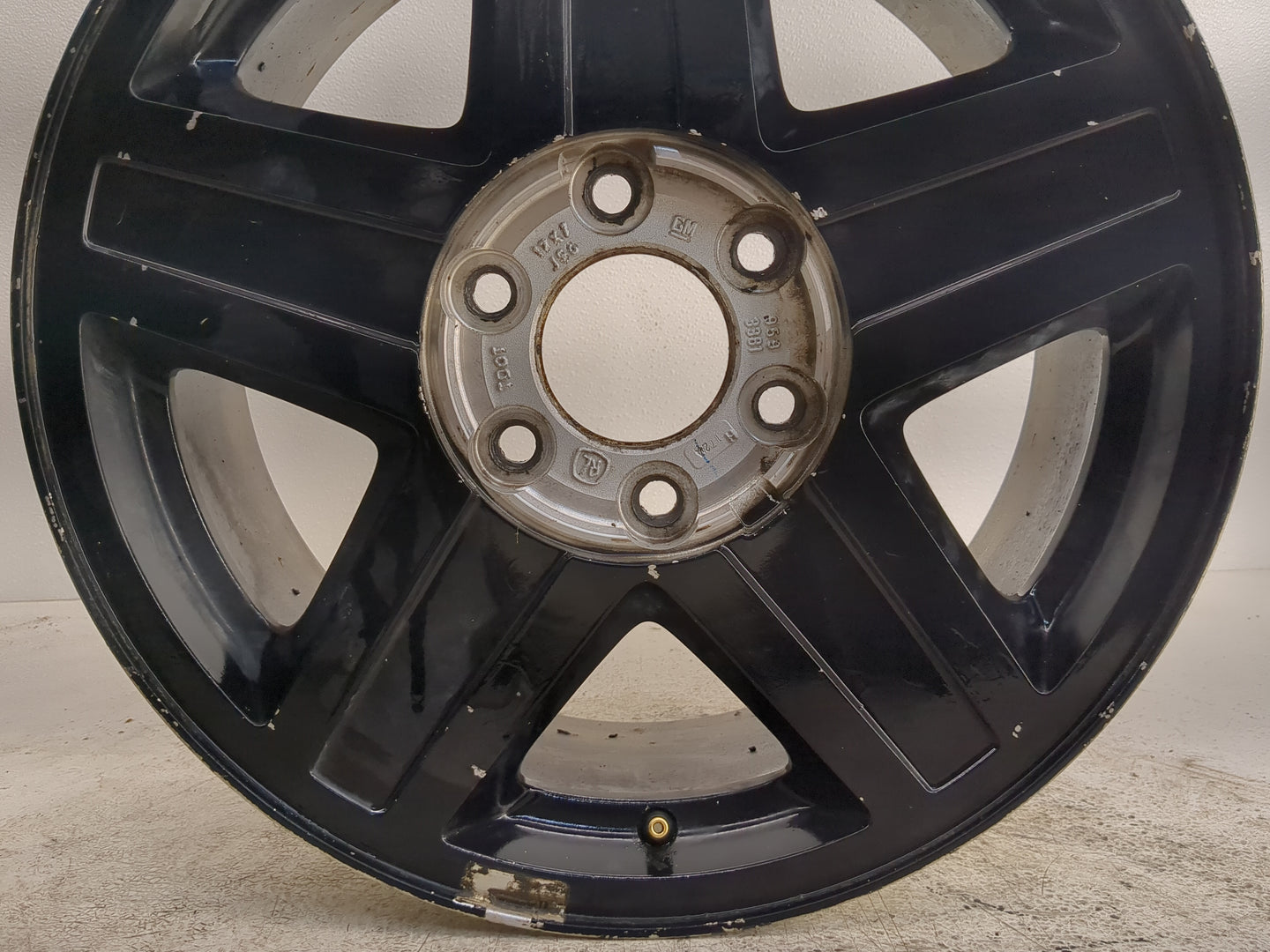 2002-2003 Chevrolet Trailblazer Oem Wheel Rim Black - Oemusedautoparts1.com