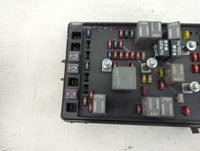 2002-2003 Chevrolet Trailblazer Fusebox Fuse Box Panel Relay Module Fits Fits 2002 2003 OEM Used Auto Parts - Oemusedautopar