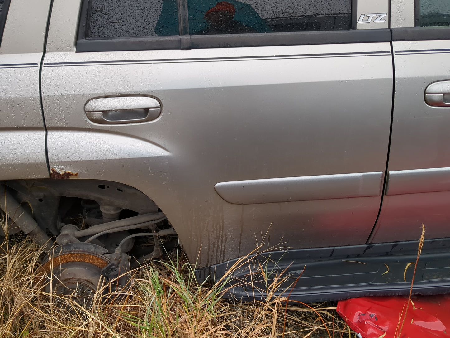2002-2004 Chevrolet Trailblazer Passenger Rear Door Oem 1231409 - Oemusedautoparts1.com